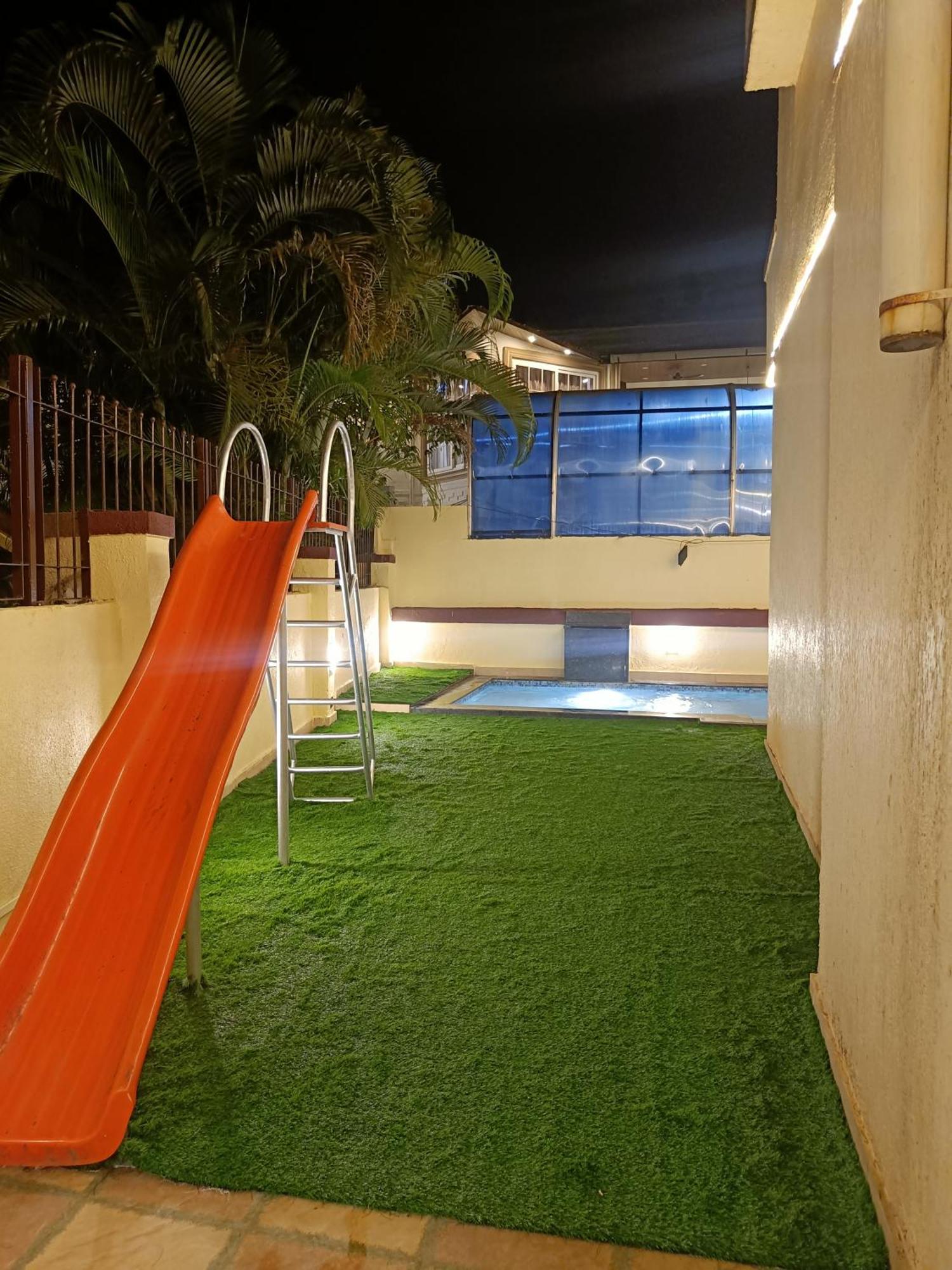 Rain Mist 4Bhk Luxury Villa With Private Pool โลนาวาลา ภายนอก รูปภาพ