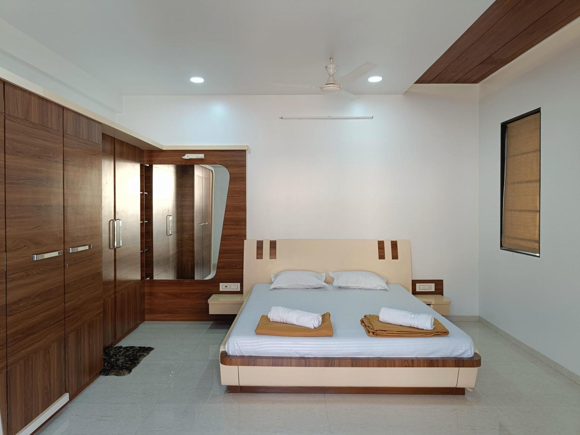 Rain Mist 4Bhk Luxury Villa With Private Pool โลนาวาลา ภายนอก รูปภาพ
