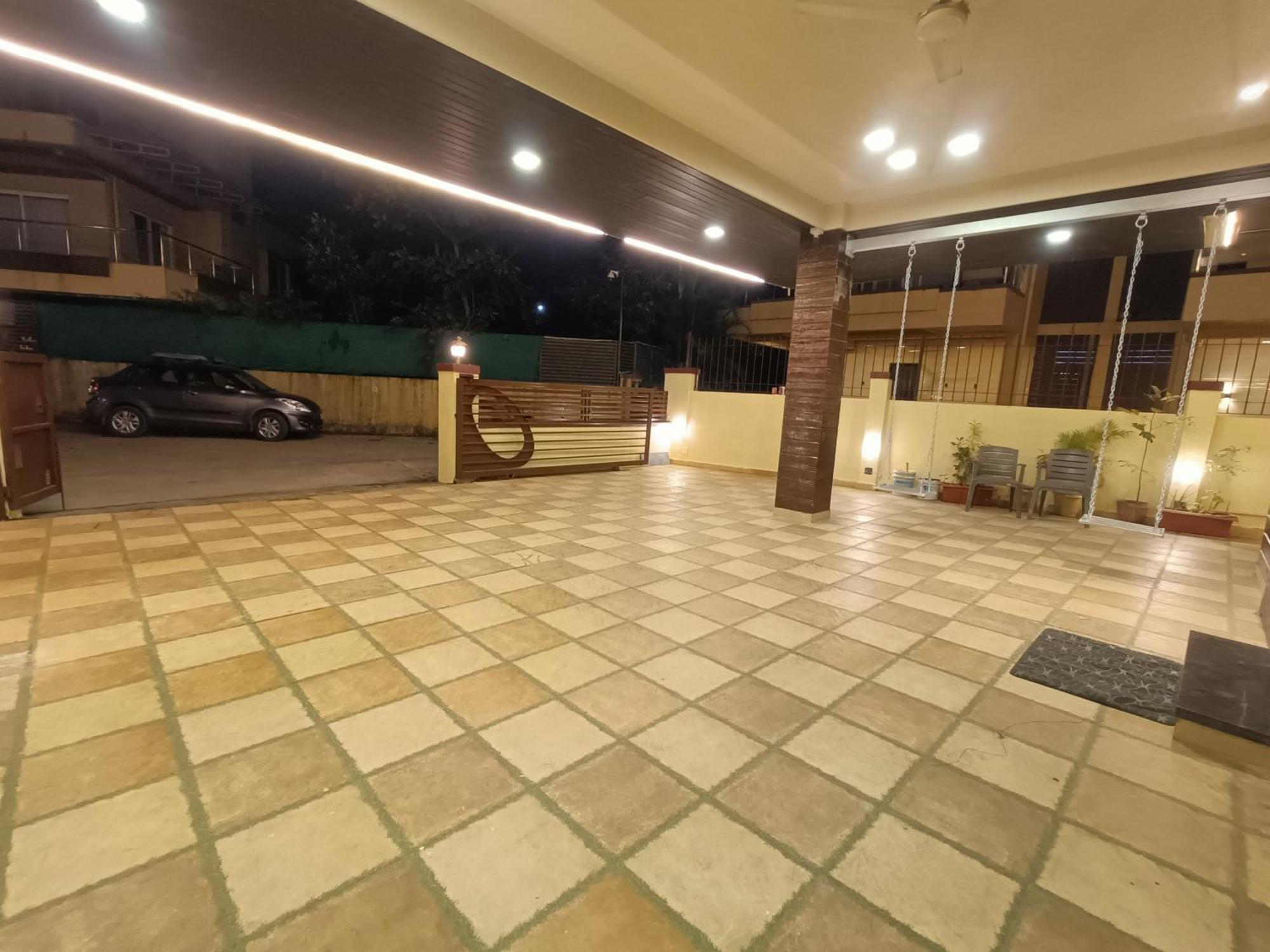 Rain Mist 4Bhk Luxury Villa With Private Pool โลนาวาลา ภายนอก รูปภาพ